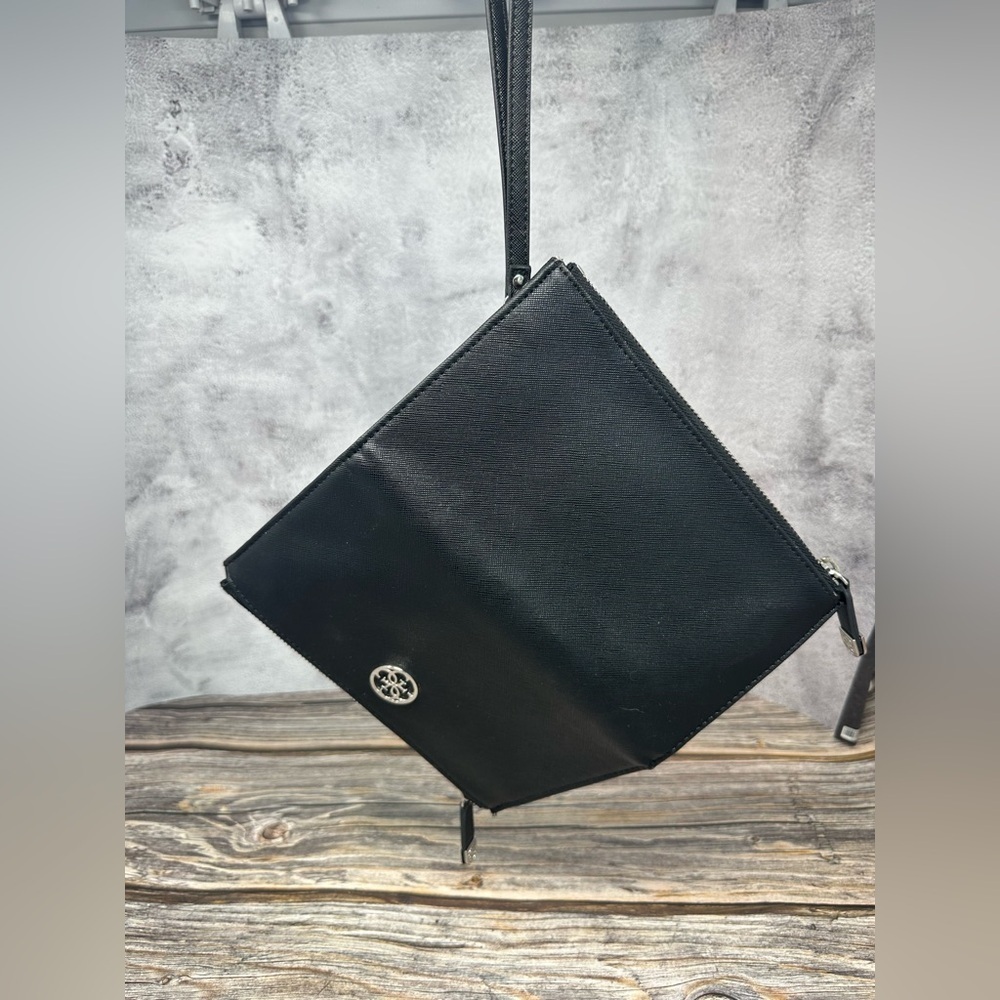 Guess folding wallet wristlet black patent vegan leather EUC - Picture 3 of 12